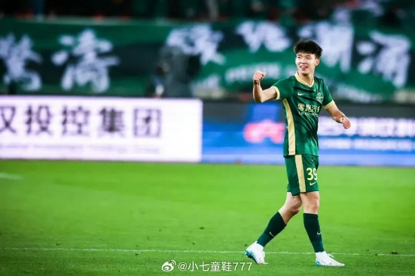 王钰栋七球奇迹，足球天赋惊艳全场