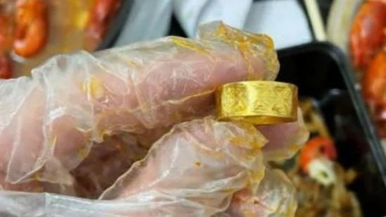 外卖里惊现7000元金戒指，是意外之喜还是另有蹊跷？