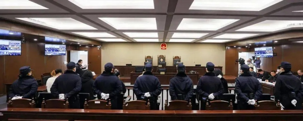 警惕！假冒靳东实施诈骗，8人获刑彰显法律威严